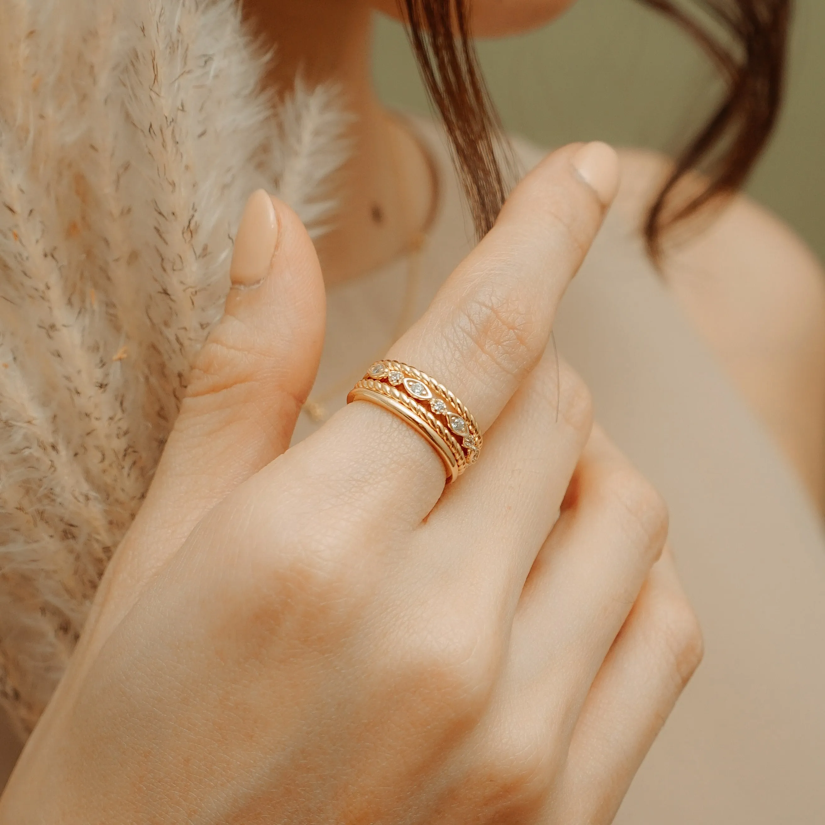 Lucie Twisted Ring