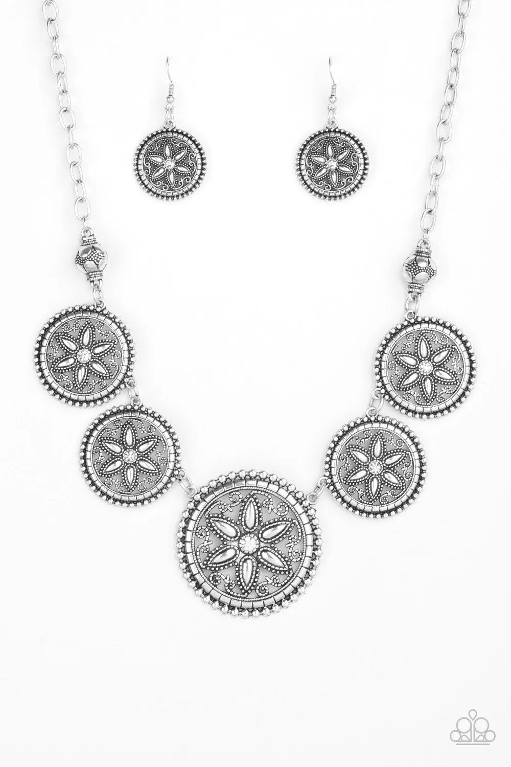 Paparazzi Written In The STAR LILIES White Necklace Set