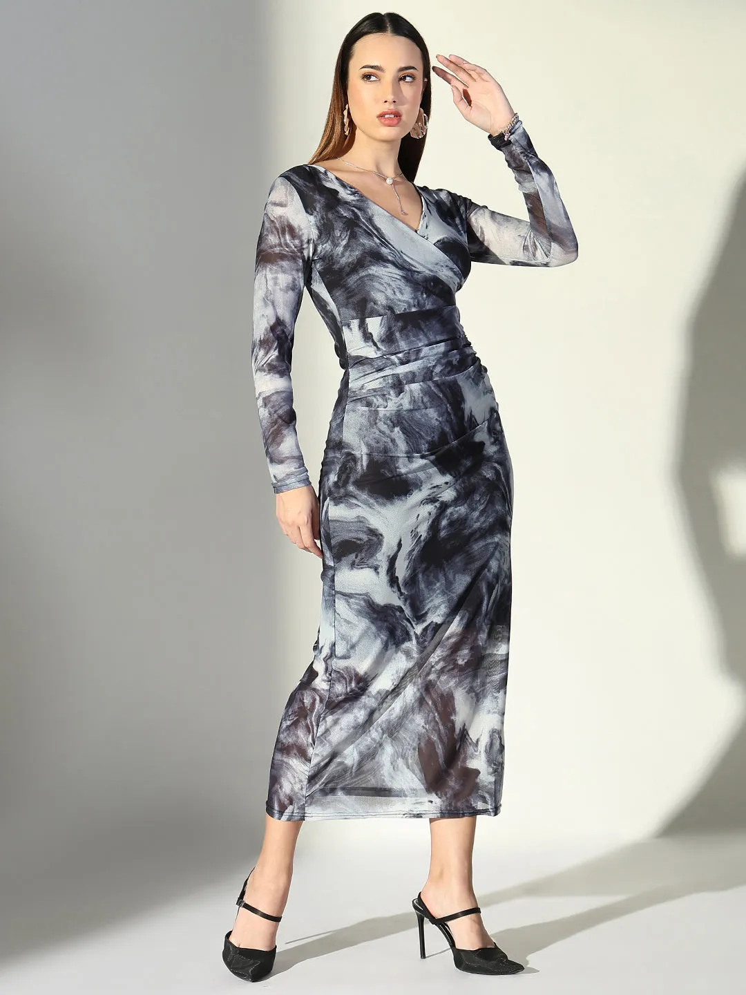 SHOWOFFFF Edition Women's Abstract Print Grey V-Neck Bodycon Dress