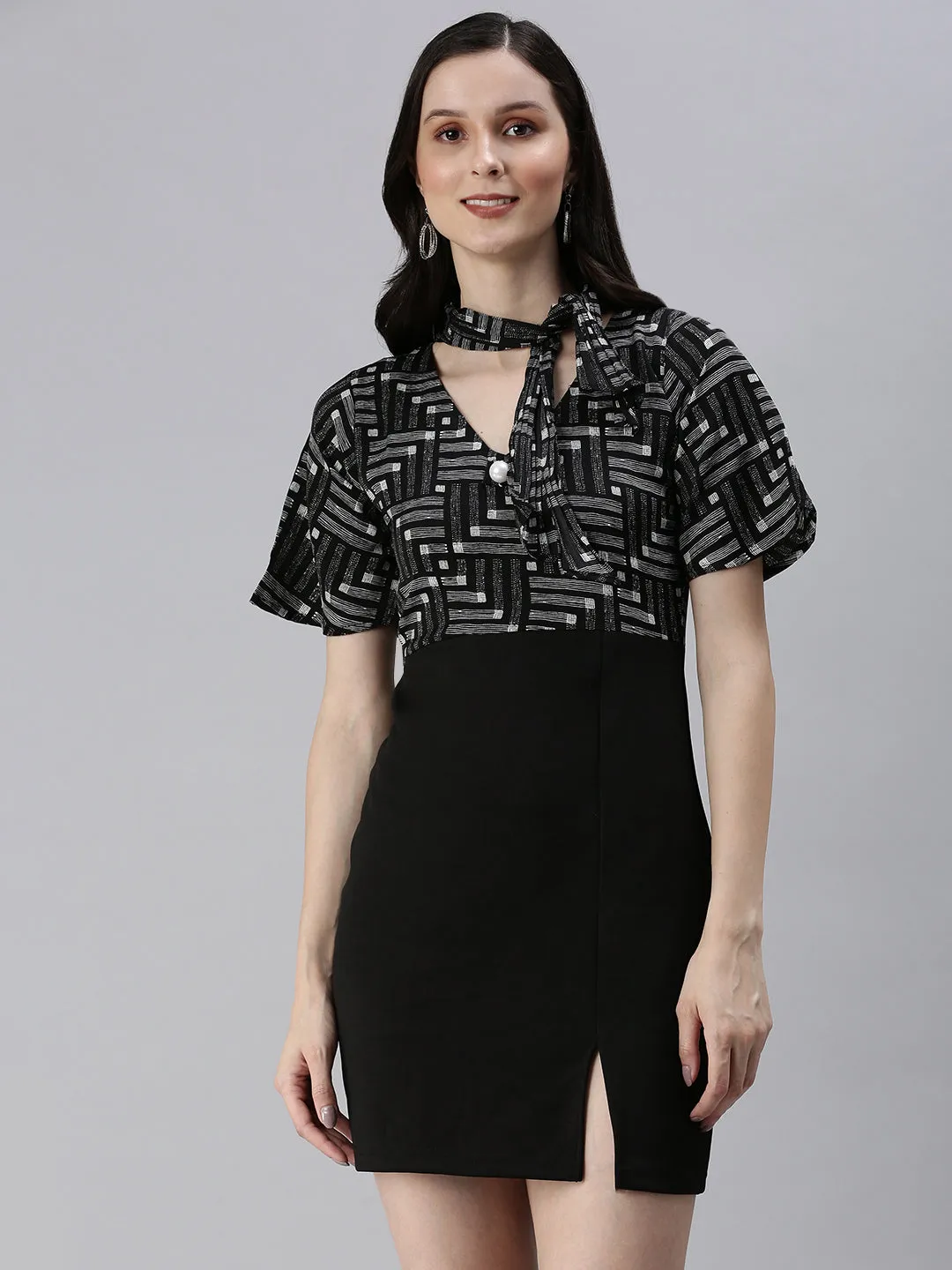 Women Black Tie-Up Neck Sheath Dress